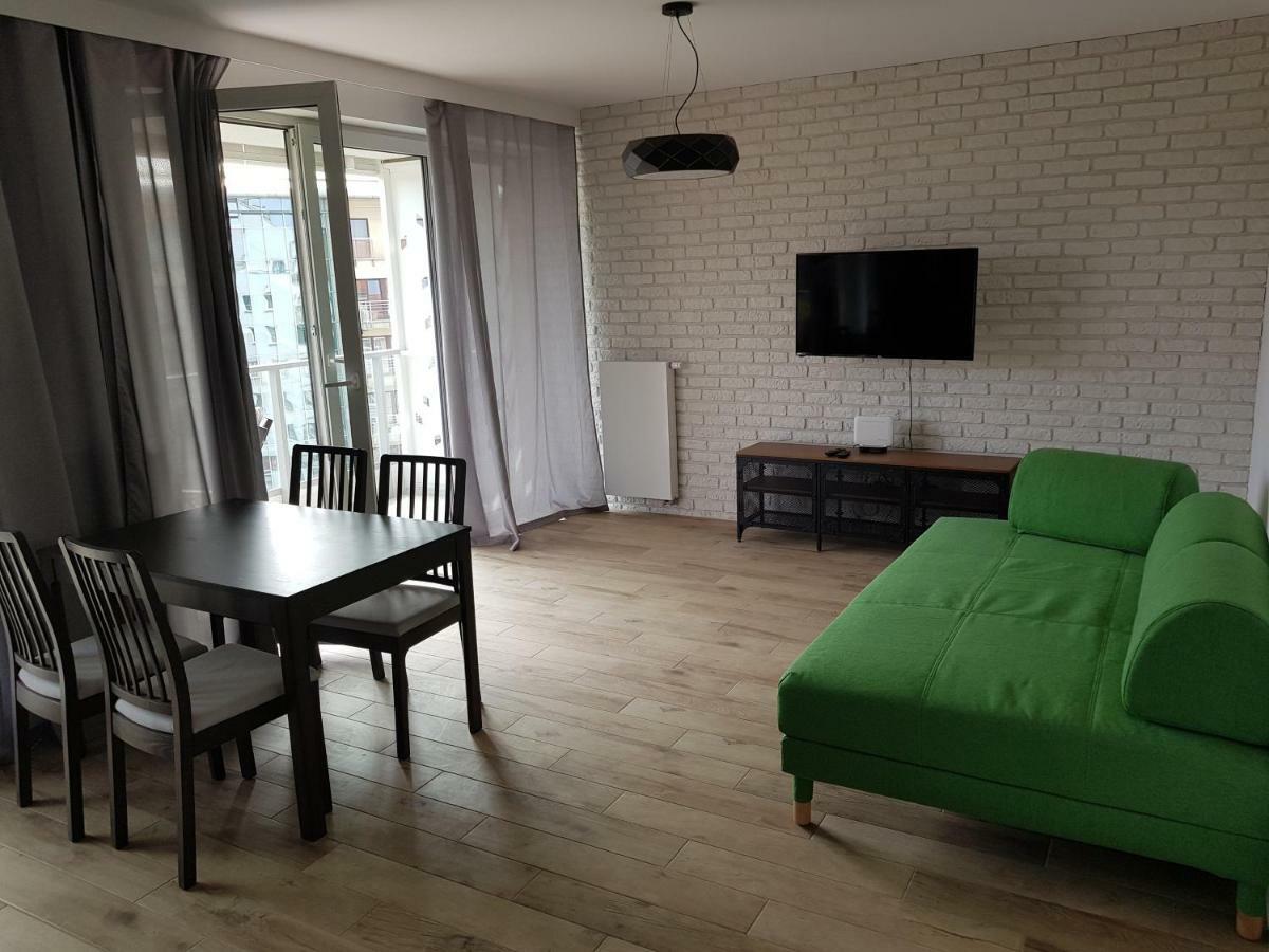 Oisin Wroclaw Apartment Exterior foto